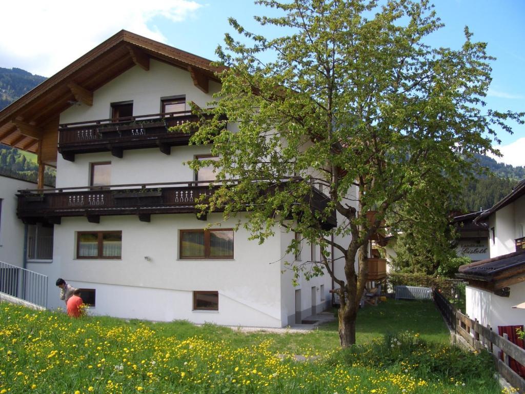 Appartements Hirner Fügen Екстериор снимка